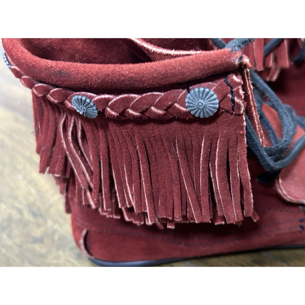 90s Minnetonka 429 Fringe ankle boots red suede leather Size 8 Moccasins - Picture 7 of 10